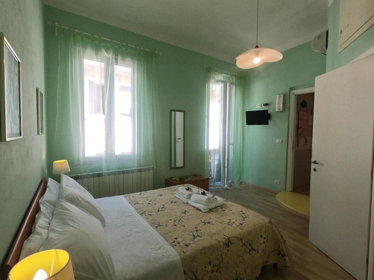 Valerie Hotel La Spezia Luaran gambar