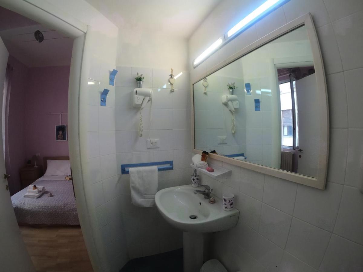 Valerie Hotel La Spezia Luaran gambar